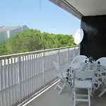 Modern Flat At Pineta With Terrace Appartement *
